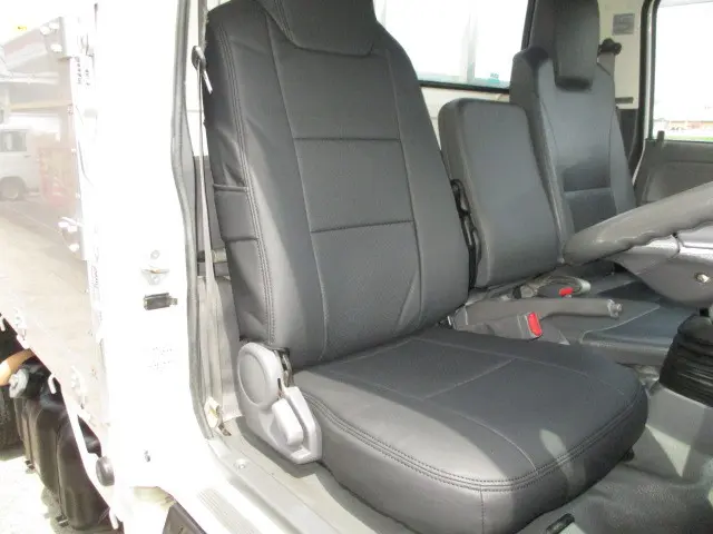 いすゞ エルフ TKG-NKR85A(2WD)の写真13