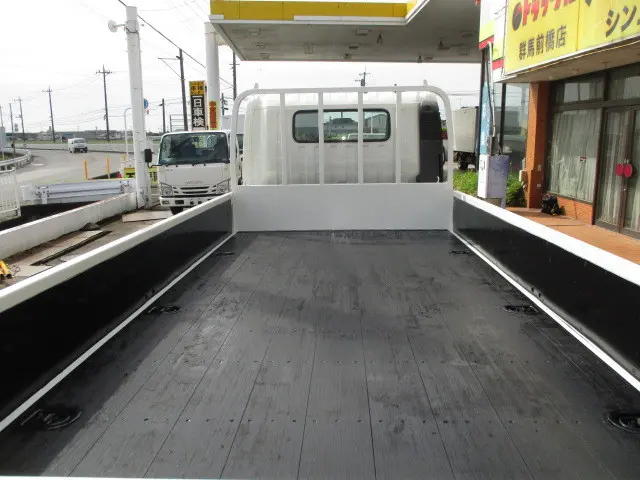 トヨタ ダイナ 2RG-XZU712(2WD)の写真3