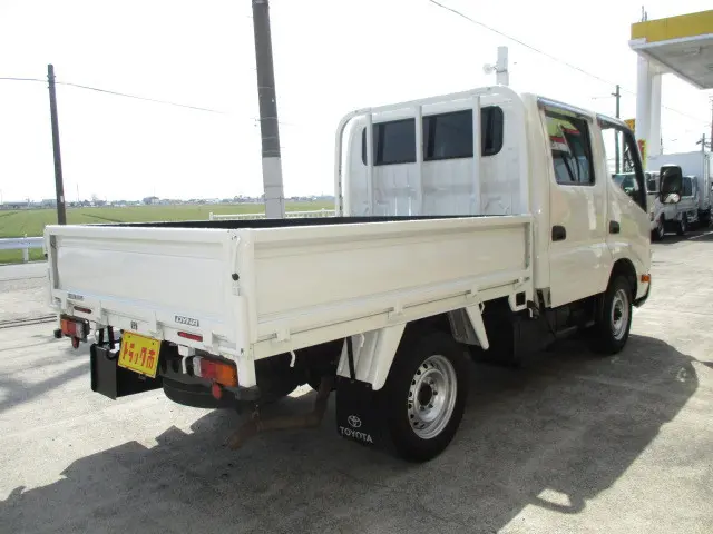 トヨタ ダイナ LDF-KDY281(4WD)の写真2
