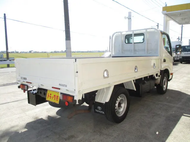 トヨタ ダイナ LDF-KDY281(4WD)の写真2