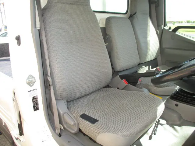 トヨタ ダイナ LDF-KDY281(4WD)の写真7