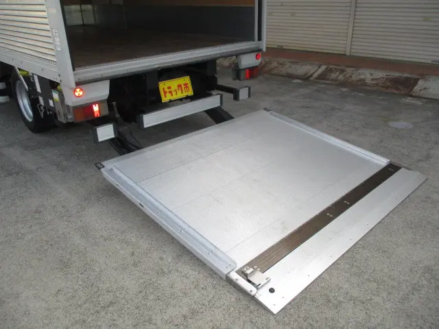 日野 デュトロ TPG-XZU645M(2WD)の写真10