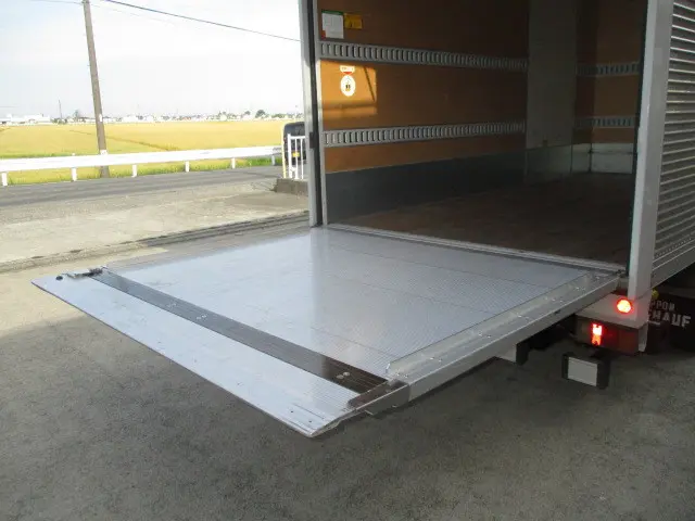 日野 デュトロ TPG-XZU645M(2WD)の写真11