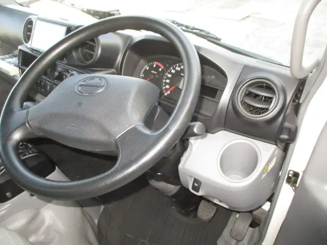 日野 デュトロ TPG-XZU645M(2WD)の写真22
