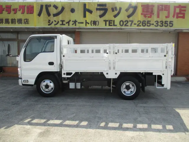 いすゞ エルフ TRG-NKR85A(2WD)の写真33