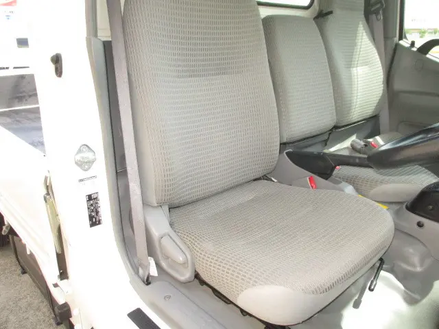 トヨタ ダイナ LDF-KDY281(4WD)の写真8