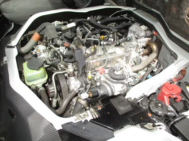 トヨタ ハイエースレジアス QDF-GDH206V(4WD)の写真9