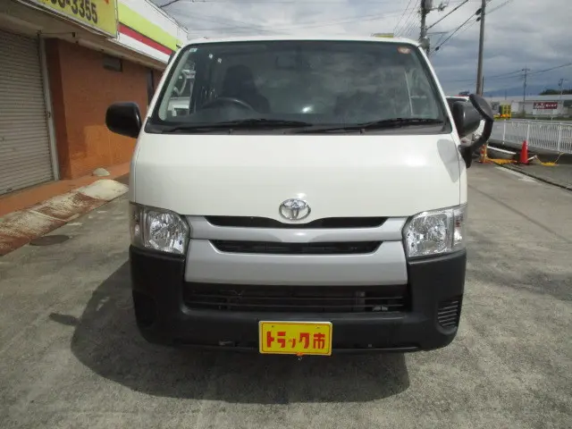 トヨタ ハイエースレジアス QDF-GDH206V(4WD)の写真34