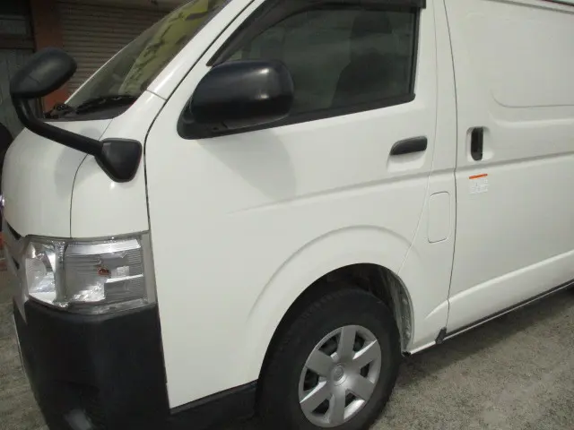 トヨタ ハイエースレジアス QDF-GDH206V(4WD)の写真38