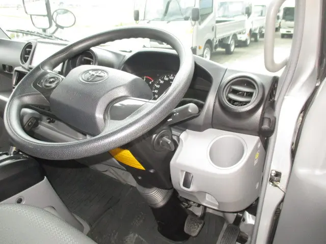 トヨタ トヨエース 2RG-XZU645(2WD)の写真9