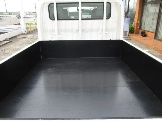 トヨタ ダイナ LDF-KDY281(4WD)の写真3
