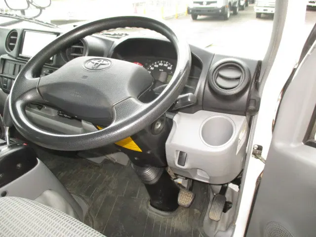 トヨタ ダイナ LDF-KDY281(4WD)の写真11