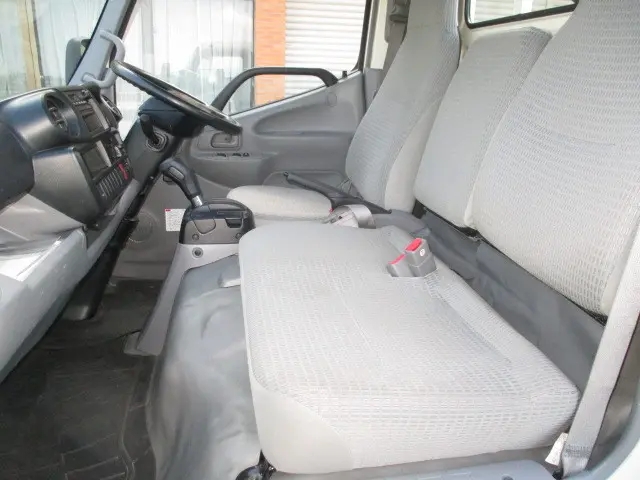 トヨタ ダイナ TKG-XZC645(2WD)の写真13