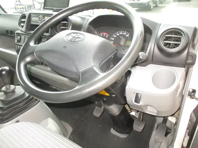 トヨタ ダイナ LDF-KDY281(4WD)の写真12