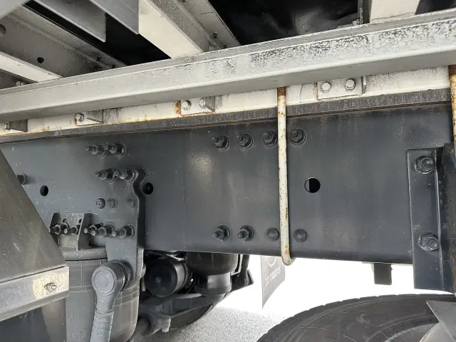UD クオン 2PG-CG5CAの写真30