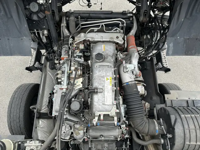 いすゞ ギガ 2PG-CYJ77Cの写真23