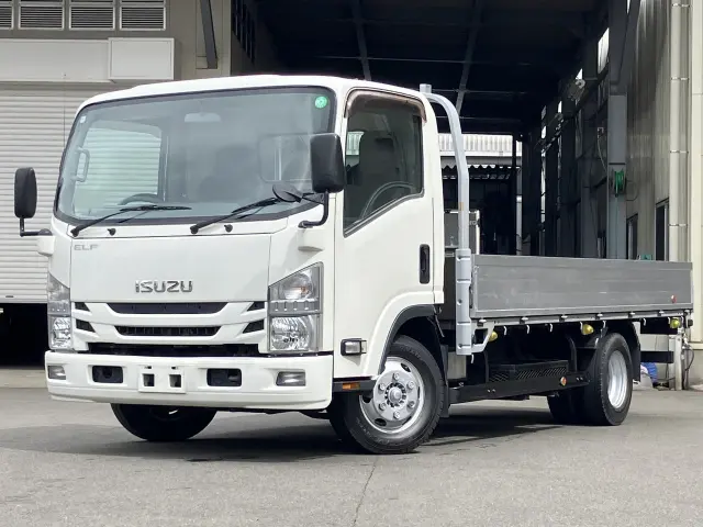 いすゞ エルフ TRG-NPR85ARの写真1