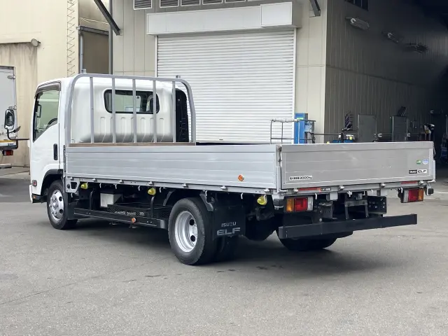 いすゞ エルフ TRG-NPR85ARの写真5