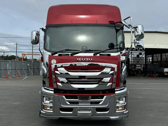 いすゞ ギガ 2PG-CYJ77Cの写真10