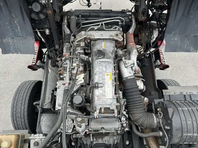 いすゞ ギガ 2PG-CYJ77Cの写真23