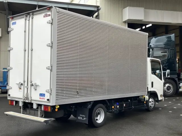 いすゞ エルフ 2RG-NLR88ANの写真2