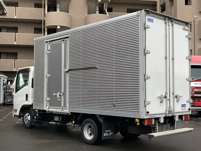 いすゞ エルフ 2RG-NLR88ANの写真6