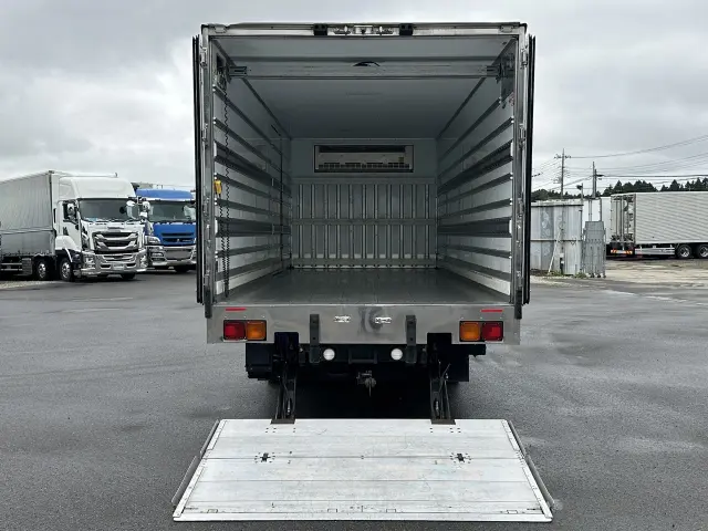 いすゞ フォワード 2PG-FRR90T2の写真12