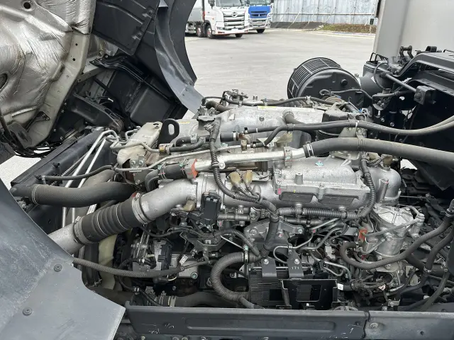 いすゞ ギガ 2PG-CYJ77Cの写真25