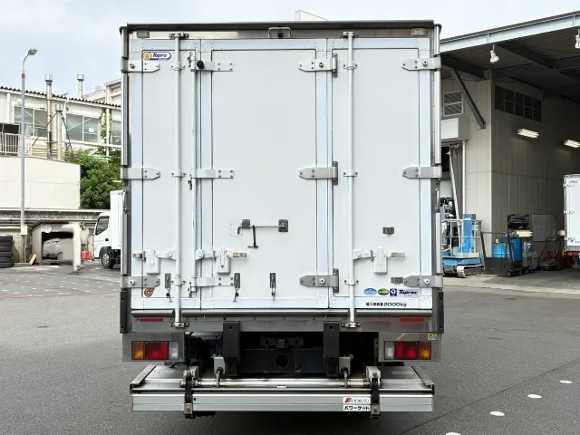 いすゞ エルフ TRG-NPR85ANの写真3