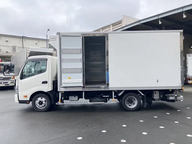 日野 デュトロ 2KG-XZU712Mの写真5