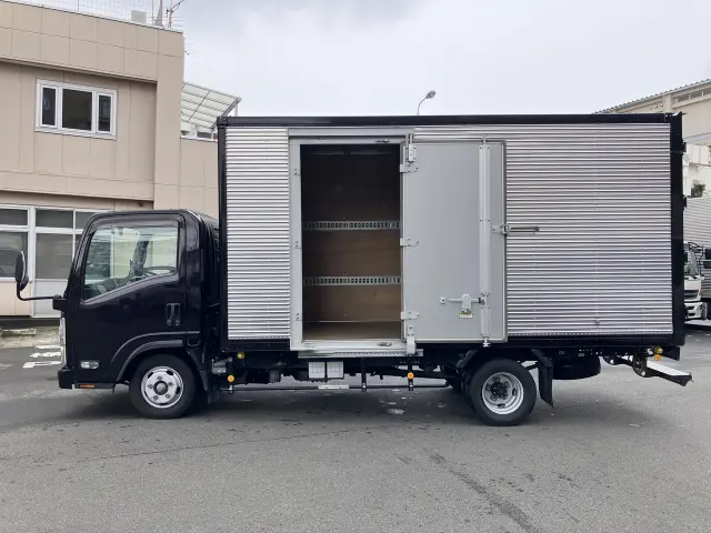いすゞ エルフ TPG-NLR85ANの写真3