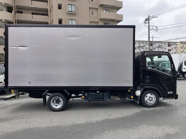 いすゞ エルフ TPG-NLR85ANの写真5