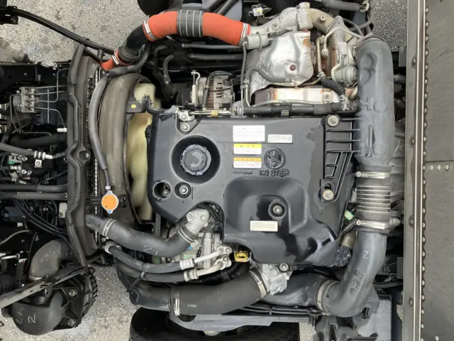 いすゞ エルフ TPG-NLR85ANの写真21