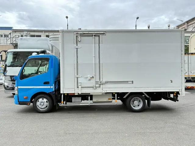 日野 デュトロ TKG-XZU710Mの写真4