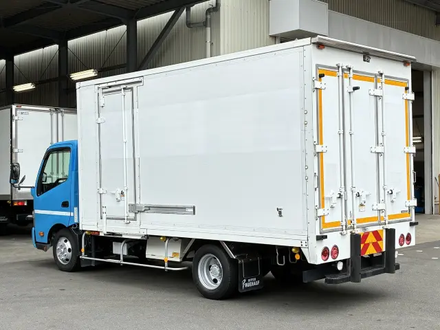 日野 デュトロ TKG-XZU710Mの写真6