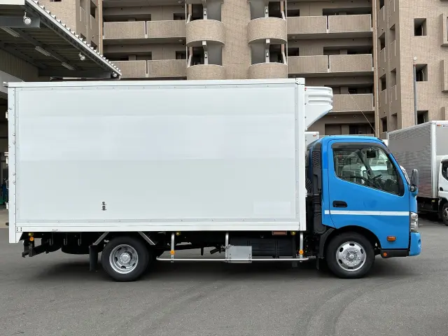 日野 デュトロ TKG-XZU710Mの写真7