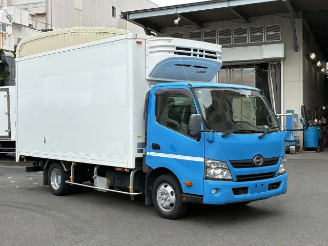 日野 デュトロ TKG-XZU710Mの写真8