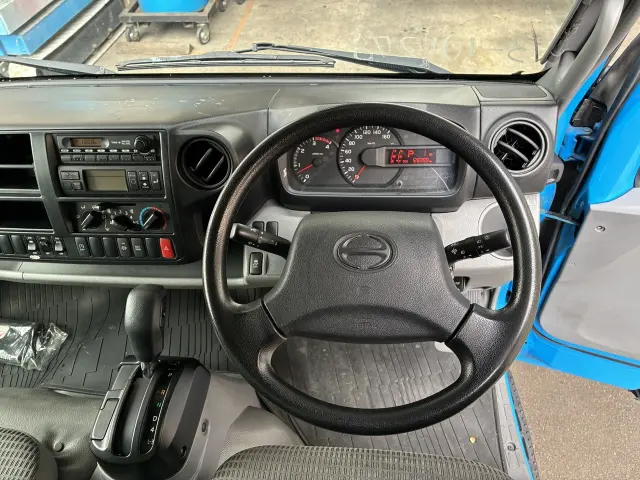 日野 デュトロ TKG-XZU710Mの写真21