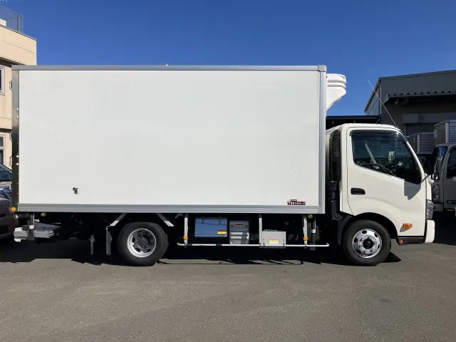 日野 デュトロ 2KG-XZU712Mの写真7