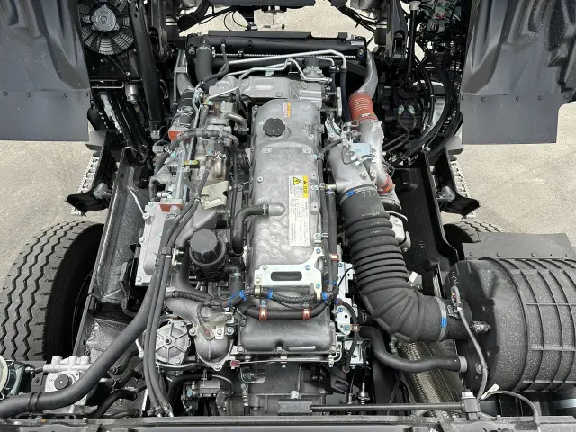 いすゞ ギガ 2RG-CXZ77DTの写真23