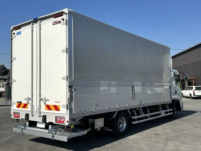 いすゞ フォワード 2RG-FRR90T4の写真2