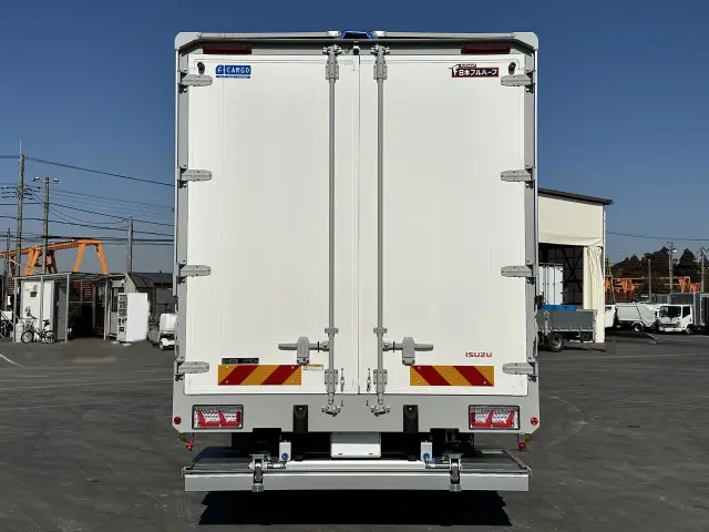 いすゞ フォワード 2RG-FRR90T4の写真3