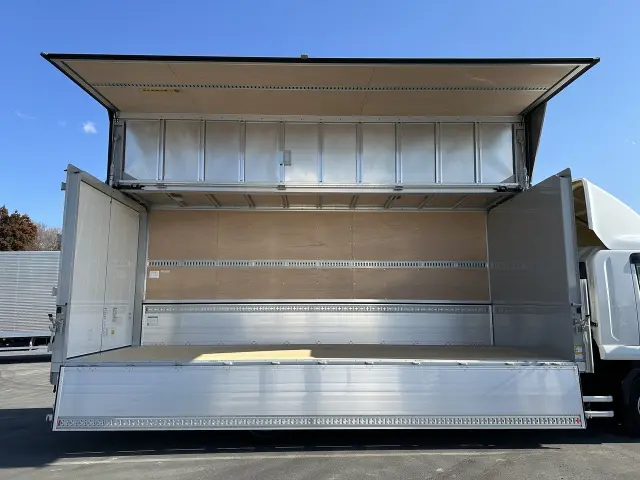 いすゞ フォワード 2RG-FRR90T4の写真8