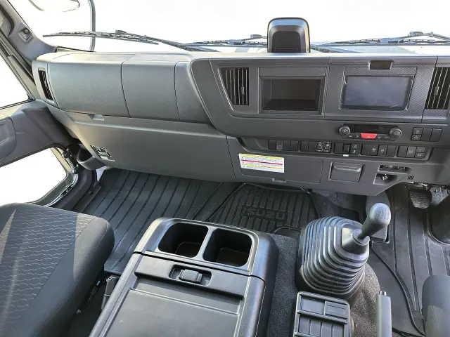 いすゞ フォワード 2RG-FRR90T4の写真22