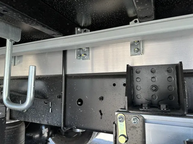 いすゞ フォワード 2RG-FRR90T4の写真30