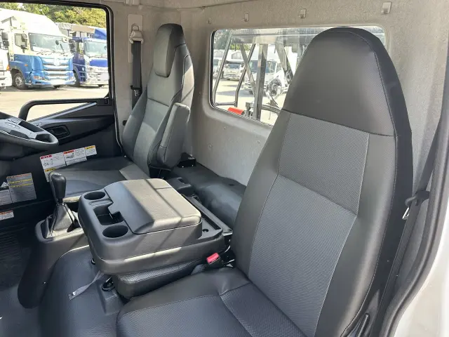 三菱 ファイター 2KG-FK72Fの写真22