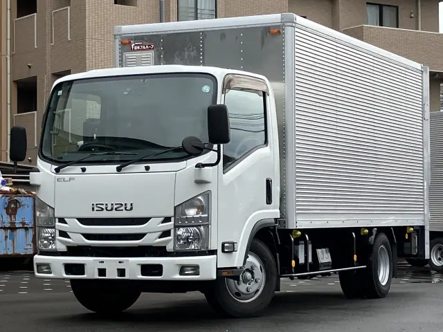 いすゞ エルフ TRG-NMR85ANの写真1