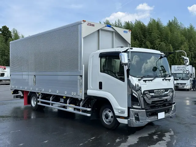いすゞ フォワード 2RG-FRR90T4の写真9