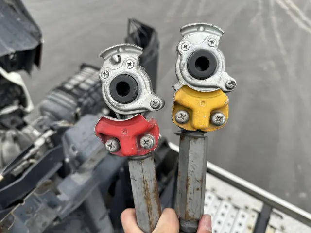 日野 プロフィア 2DG-SH1EDGGの写真16