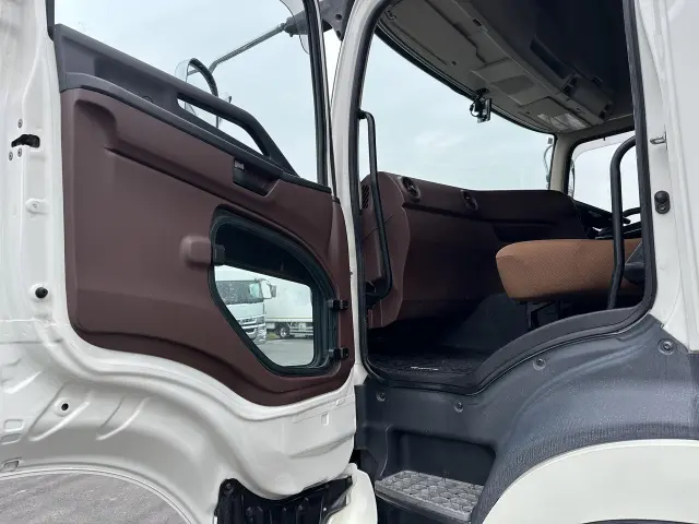 日野 プロフィア 2DG-SH1EDGGの写真22